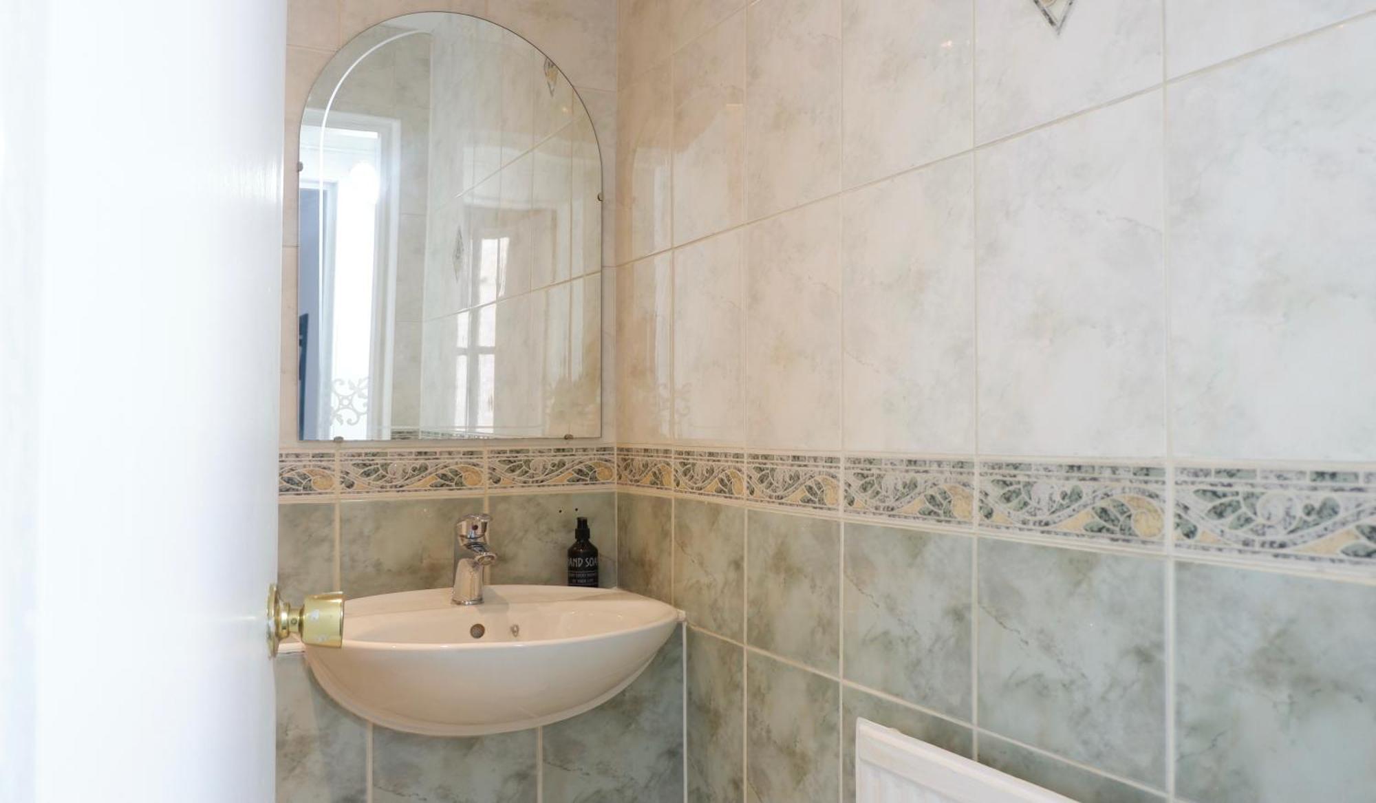 Отель 4 Friends House Эдинбург Экстерьер фото
