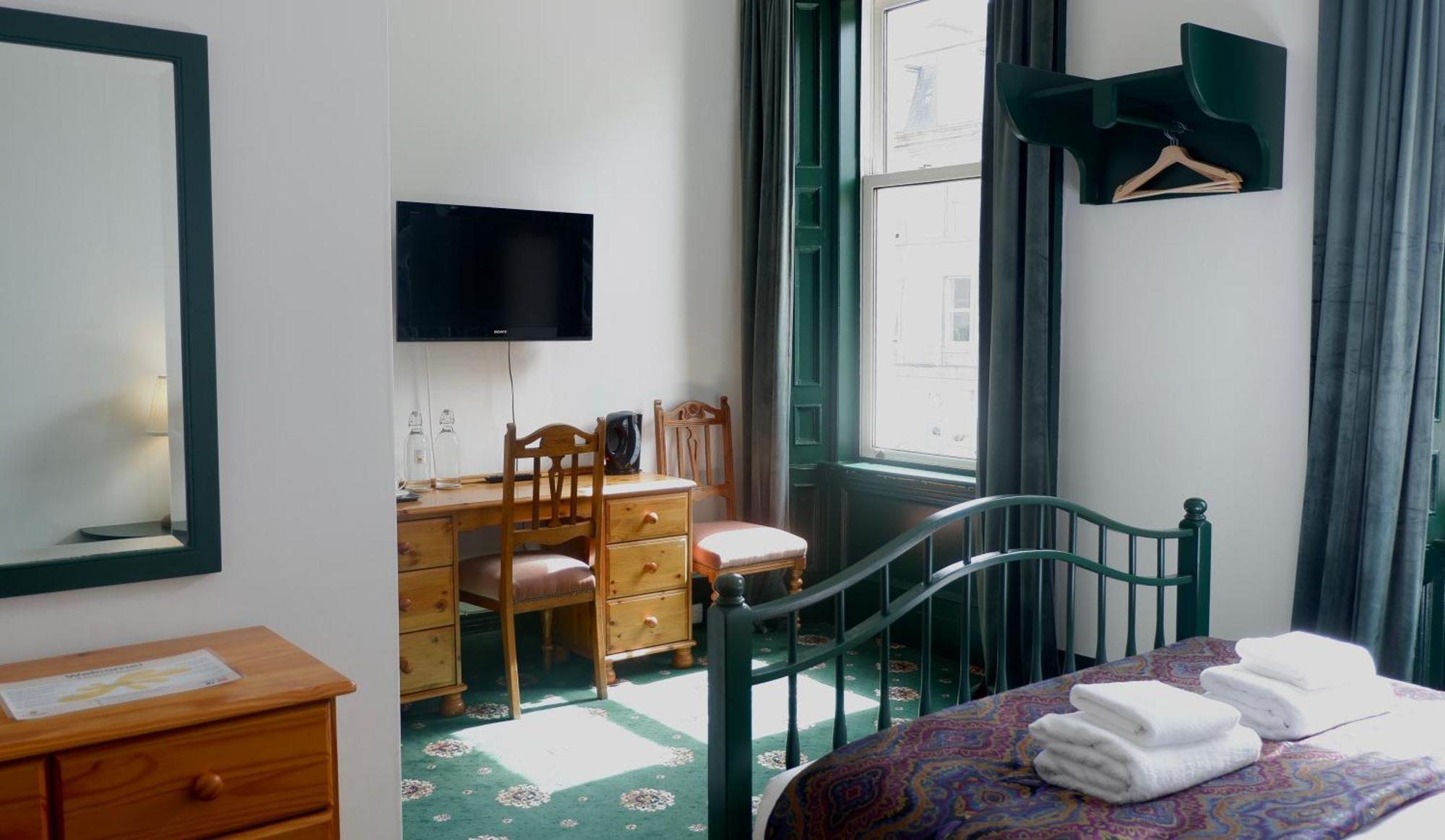 Отель 4 Friends House Эдинбург Экстерьер фото